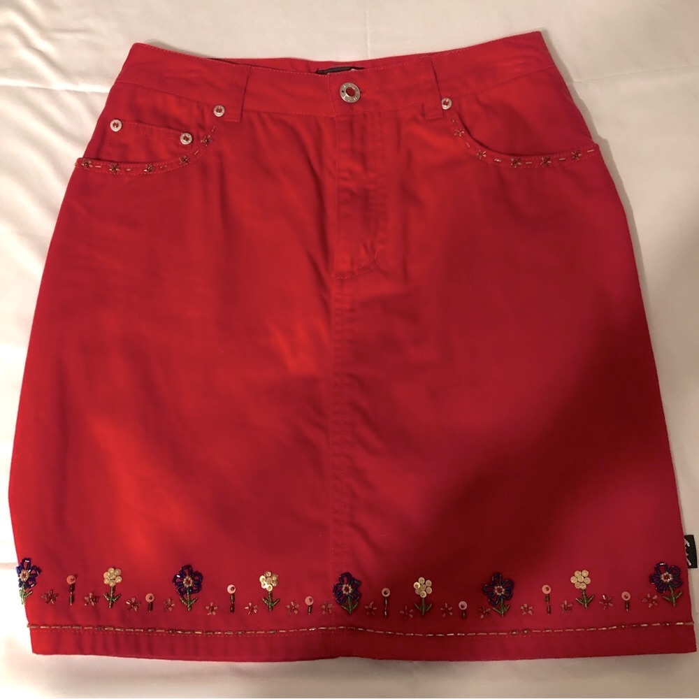 Girls’ size 14 red cotton skirt embellished w/beading and sequins by Jane Doe 🌻